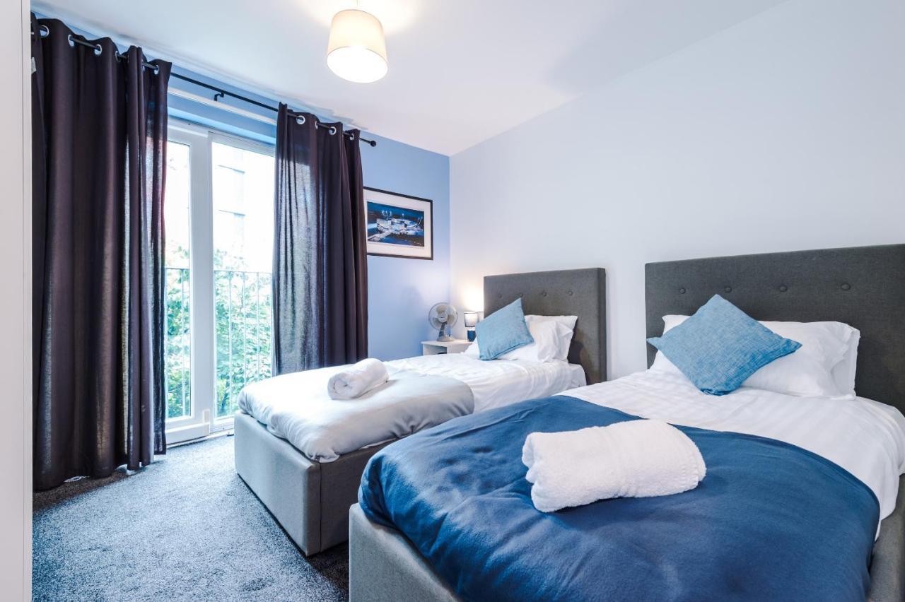 2 Bed Apartment With Balcony Private Parking Near Etihad Stadium, Coop Live 曼彻斯特 外观 照片